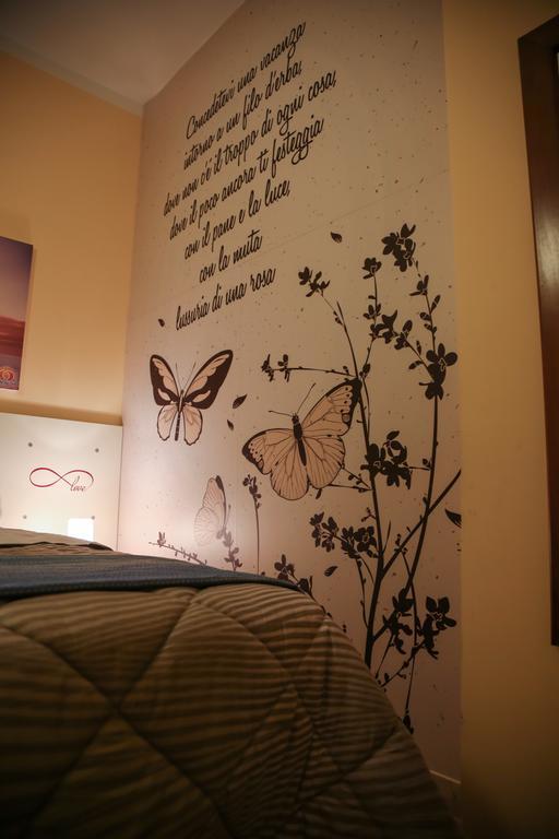 דירות לצ'ה Casa Sant'Oronzo מראה חיצוני תמונה