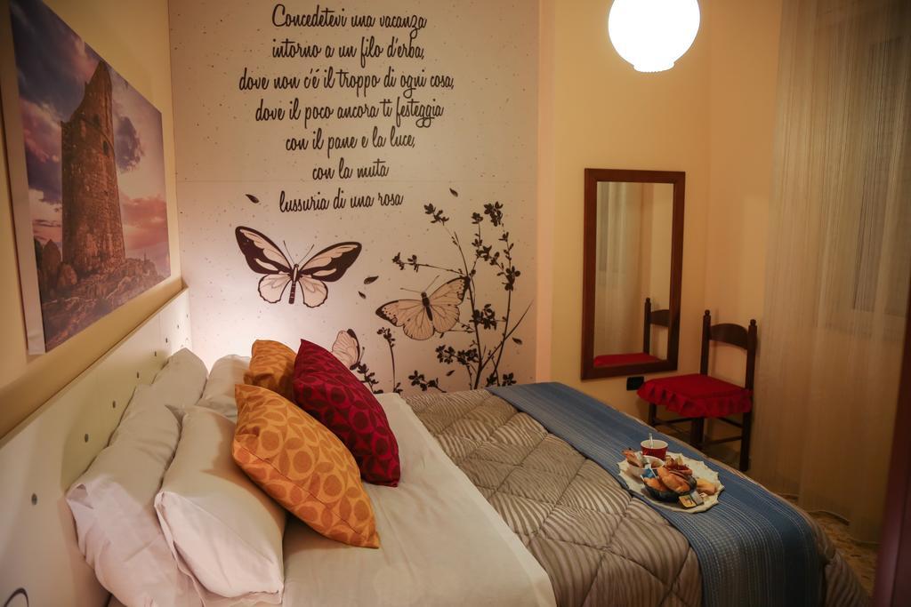 דירות לצ'ה Casa Sant'Oronzo מראה חיצוני תמונה