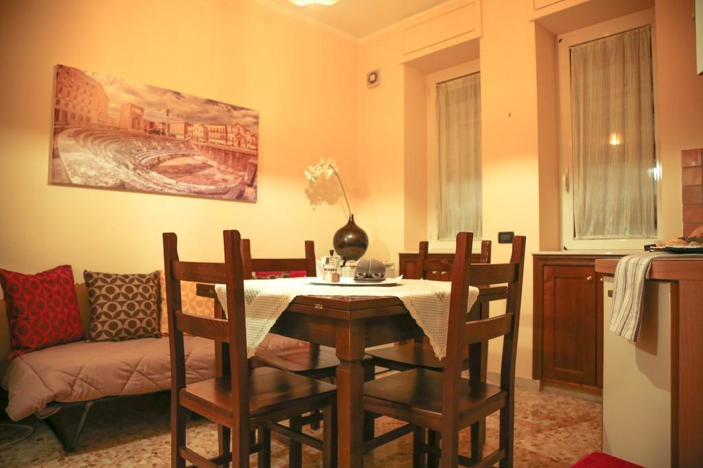 דירות לצ'ה Casa Sant'Oronzo מראה חיצוני תמונה